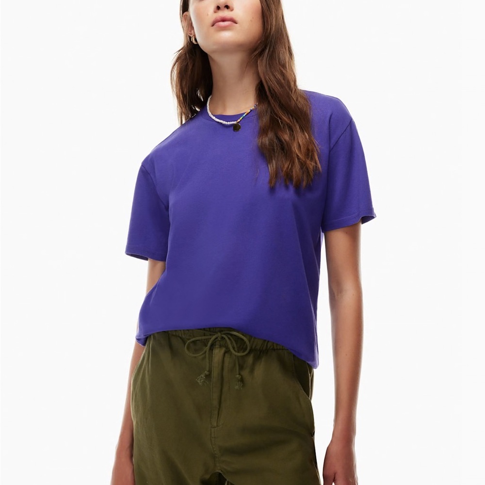 Aritzia TNA Tour T-Shirt - Size L